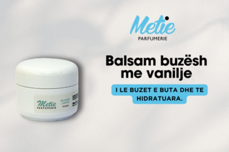 Balsam Buzësh me Vanilje, Metie Parfumerie, balsam , arome vanilje, hidratim buzesh, buza te cara, shkelqim natyral, kujdes i perditshem, buza te buta, perberes natyrale, arome e embel, mbrojtje kunder tharjes